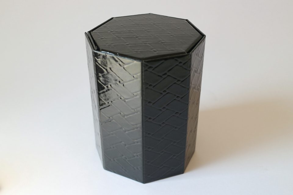 ネクタイの箱（9枚芯片開き式八角形式貼り箱）自社企画商品