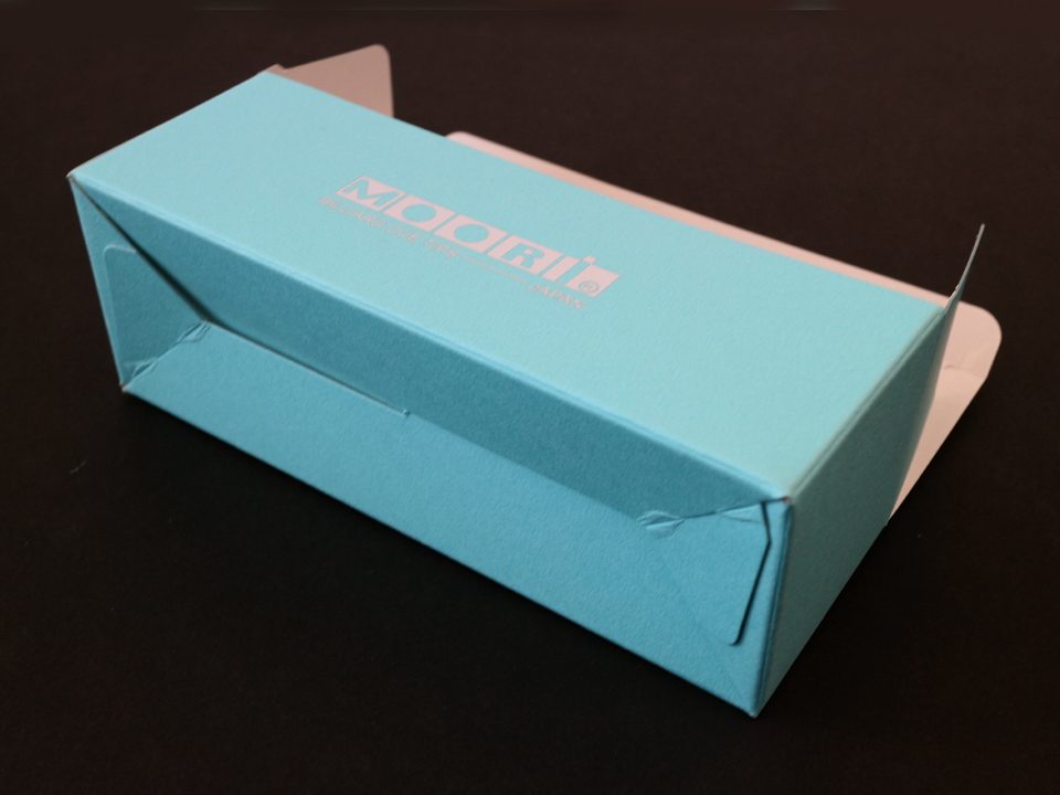 ビリヤードの製品パッケージ（ワンタッチ式組み箱）