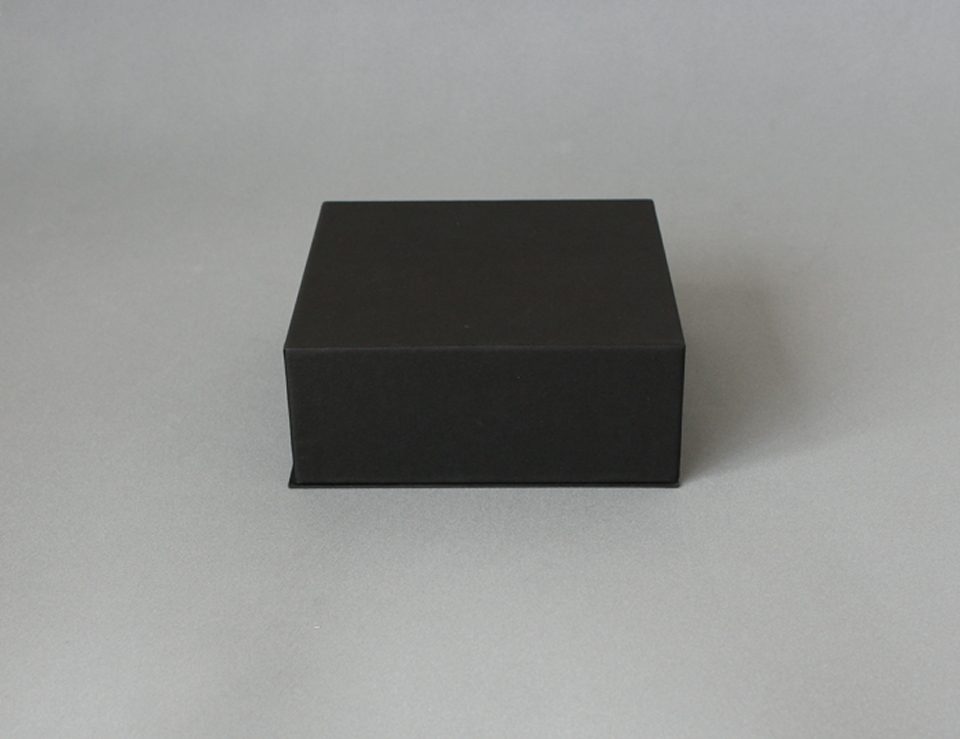 ケーキの箱（デコ式貼り箱）