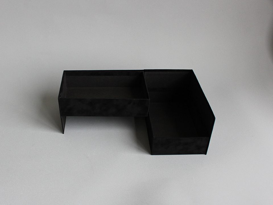 陶器の箱（ステッチャー箱）