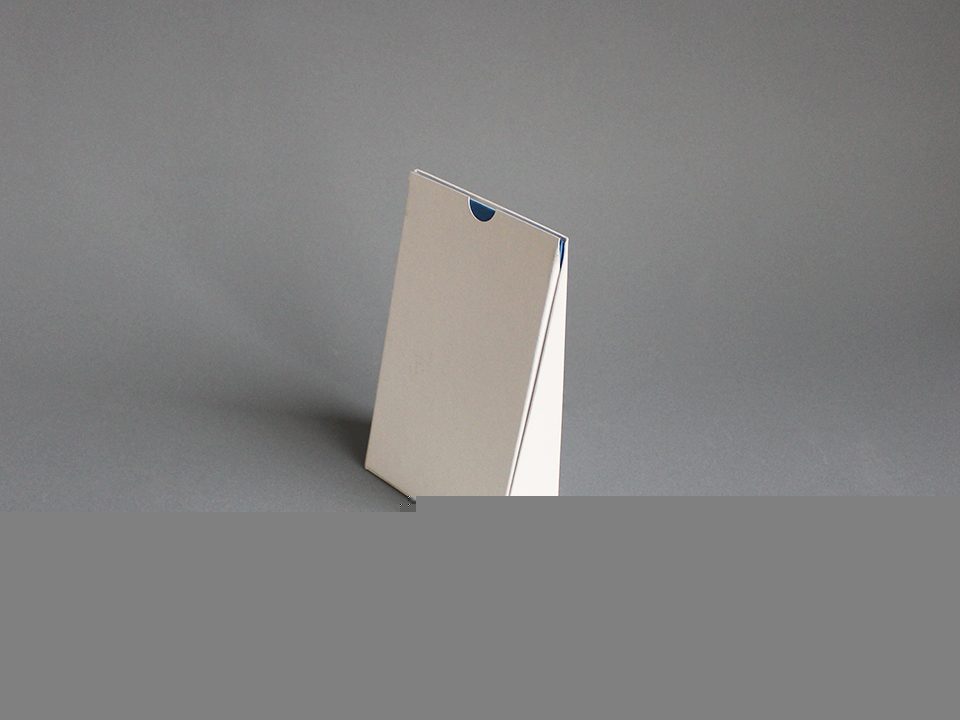陶器の箱（ステッチャー箱）