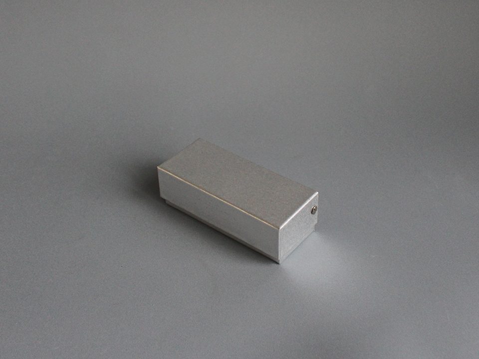 陶器の箱（ステッチャー箱）