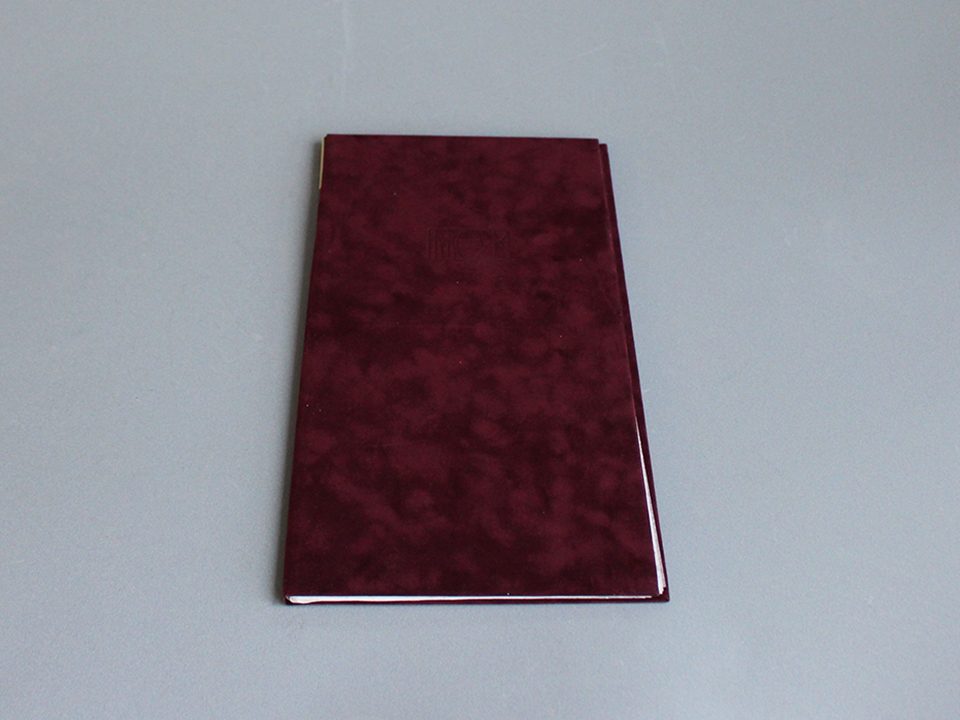 レストランのメニューブック