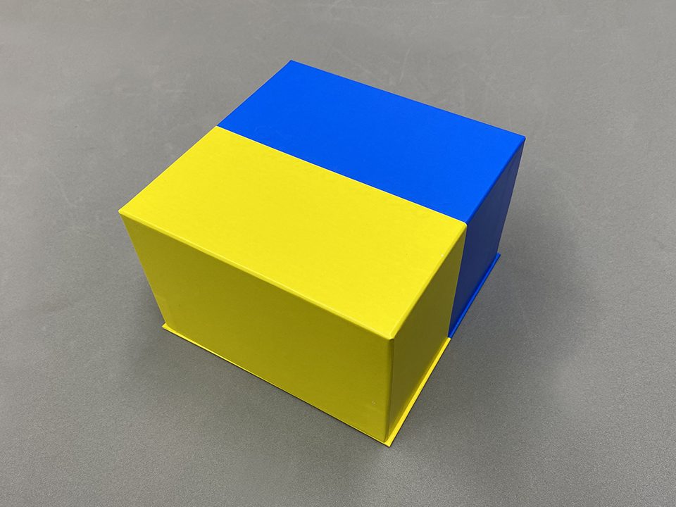 ケーキの箱（デコ式・箔押し 透明箔）
