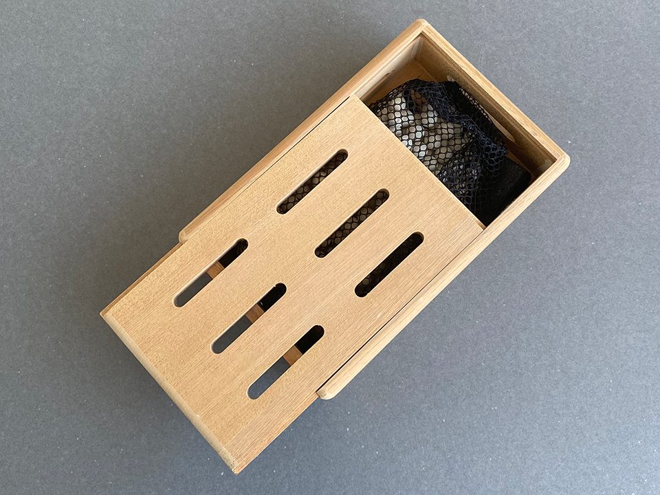 ひのきの箱（入浴剤の箱）